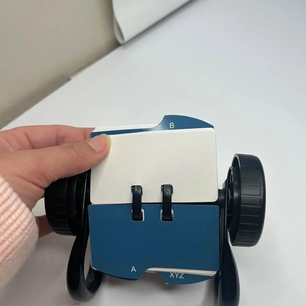 Rolodex Classic Open Rotary Card File 250 1-3/4 x 3-1/4 Inch Cards 24 A-Z Guides